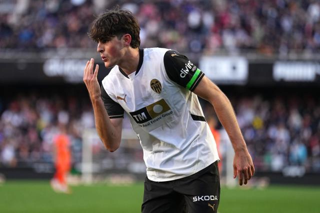 Valencia's standout player issues a statement to Barcelona ahead of their Copa del Rey showdown.